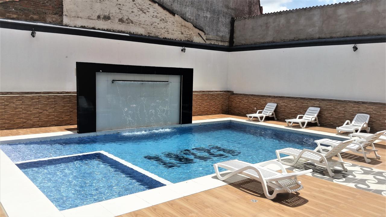 Hostal Ibiza Santa Cruz de La Sierra Exteriér fotografie