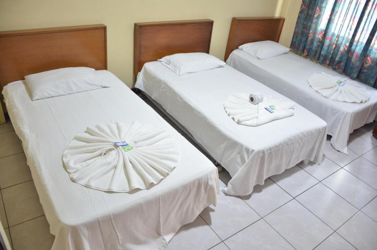 Hostal Ibiza Santa Cruz de La Sierra Exteriér fotografie